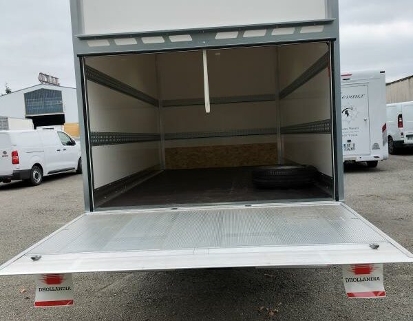 Iveco Daily V 35C18 CHASSIS CABINE + CAISSE DE 20m3 complet