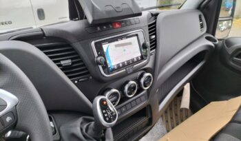Iveco Daily V 35C18 CHASSIS CABINE + CAISSE DE 20m3 complet