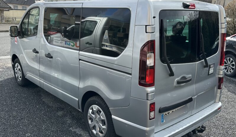Renault Trafic 9 places 170 cv BVA Red Edition complet