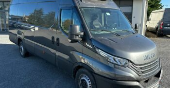 Groupe Tjm Auto Neuf Occasion VUE AVANT COTE GAUCHE IVECO